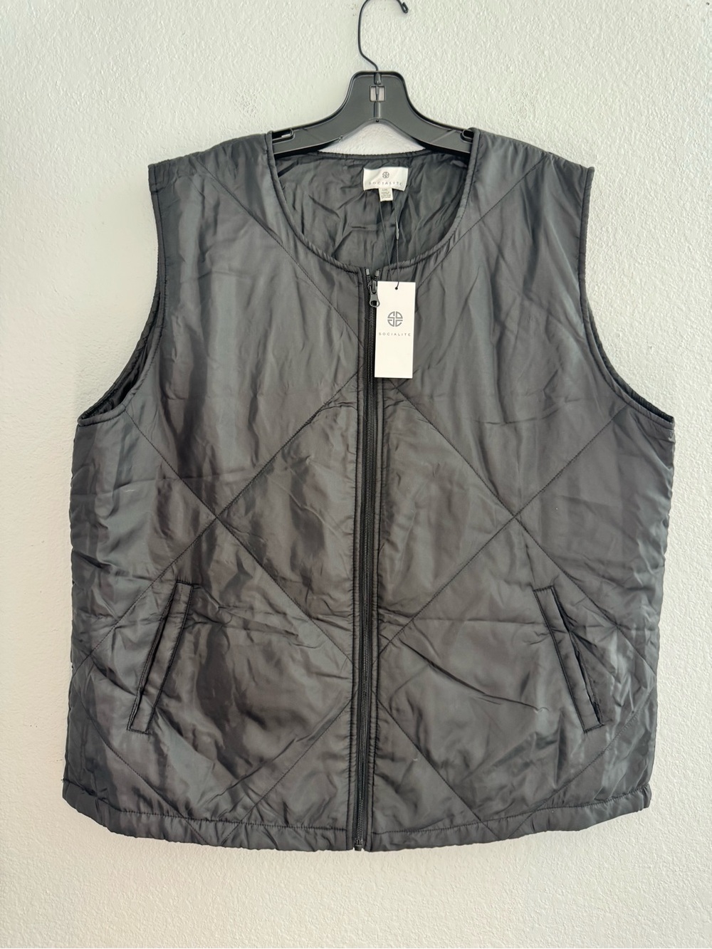 Socialite Quilted Black Vest with Zip Front